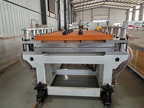 木飾面機器設備報價 木飾面機器設備 華利德塑機有口皆碑